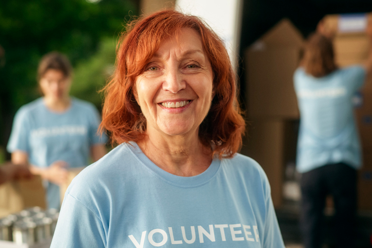 Chrisitan Living Communities senior woman volunteer
